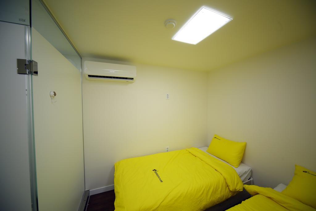 24 Guesthouse Sinchon Avenue Seoul Luaran gambar