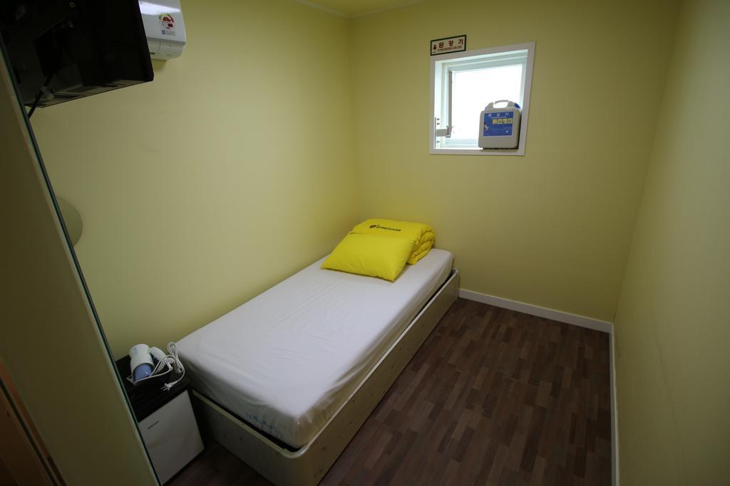 24 Guesthouse Sinchon Avenue Seoul Luaran gambar